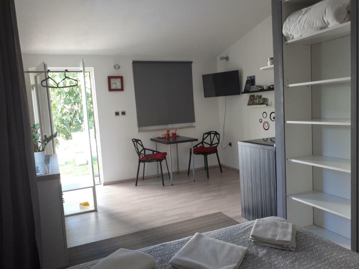 Studio Apartman Splash Pjescana Uvala Luaran gambar