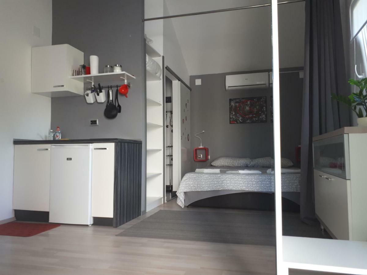 Studio Apartman Splash Pjescana Uvala Luaran gambar